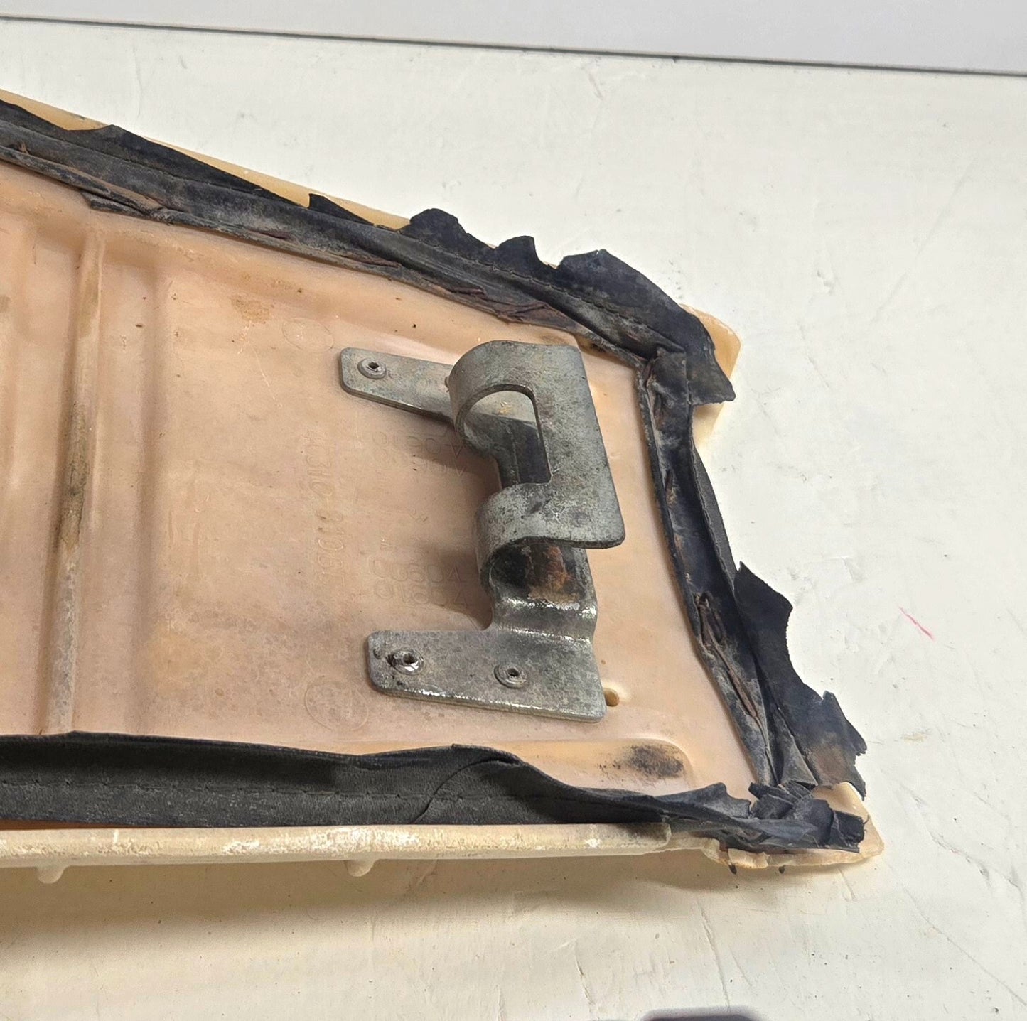 1980 Suzuki PE175 Seat Pan