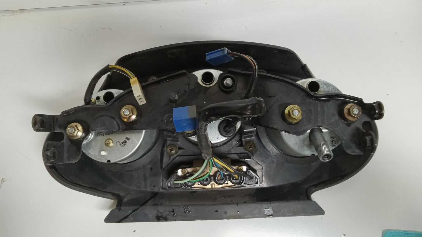 1993 SUZUKI KATANA 600 OEM SPEEDO TACH GAUGES DISPLAY CLUSTER SPEEDOMETER