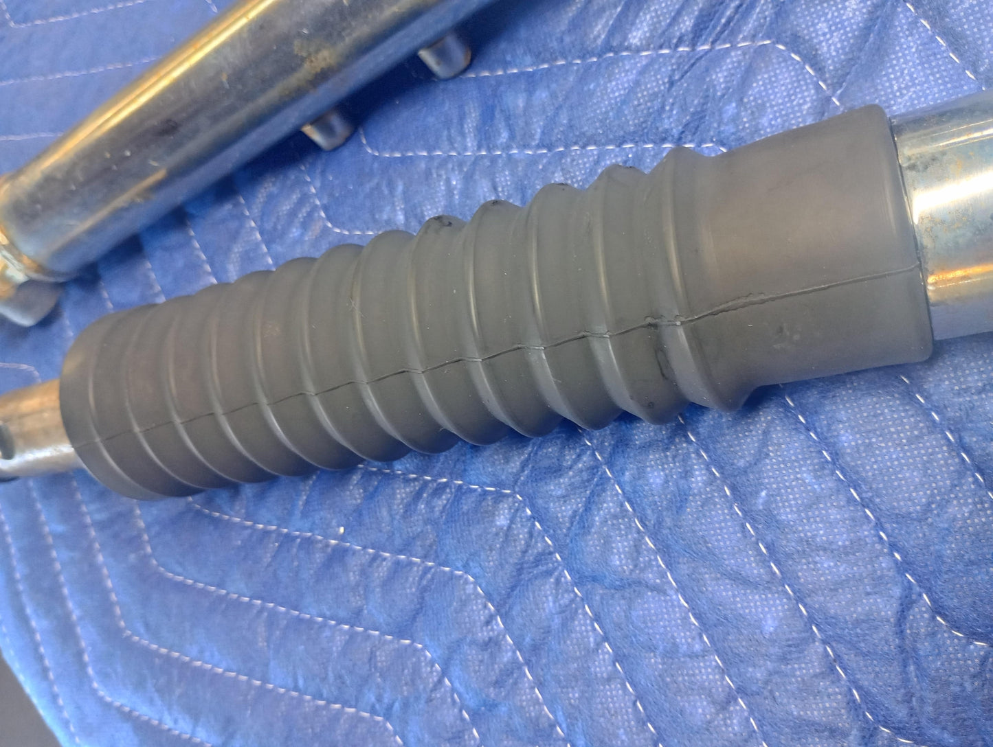 1970 YAMAHA CS3 OEM FRONT FORKS SHOCK SUSPENSION SET PAIR