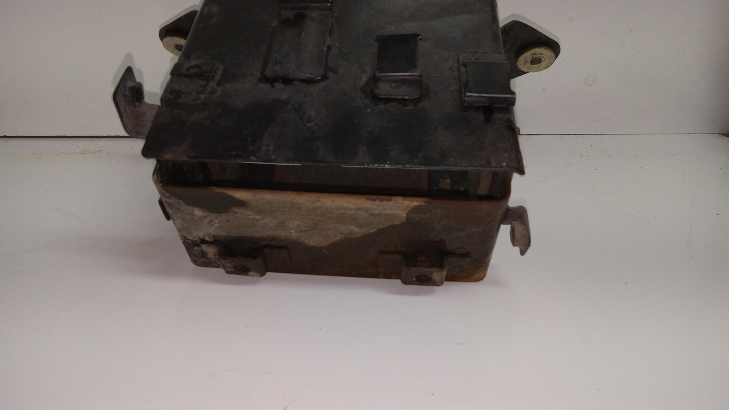 1993 SUZUKI KATANA 600 OEM REAR BACK TAIL UNDERTAIL BATTERY TRAY