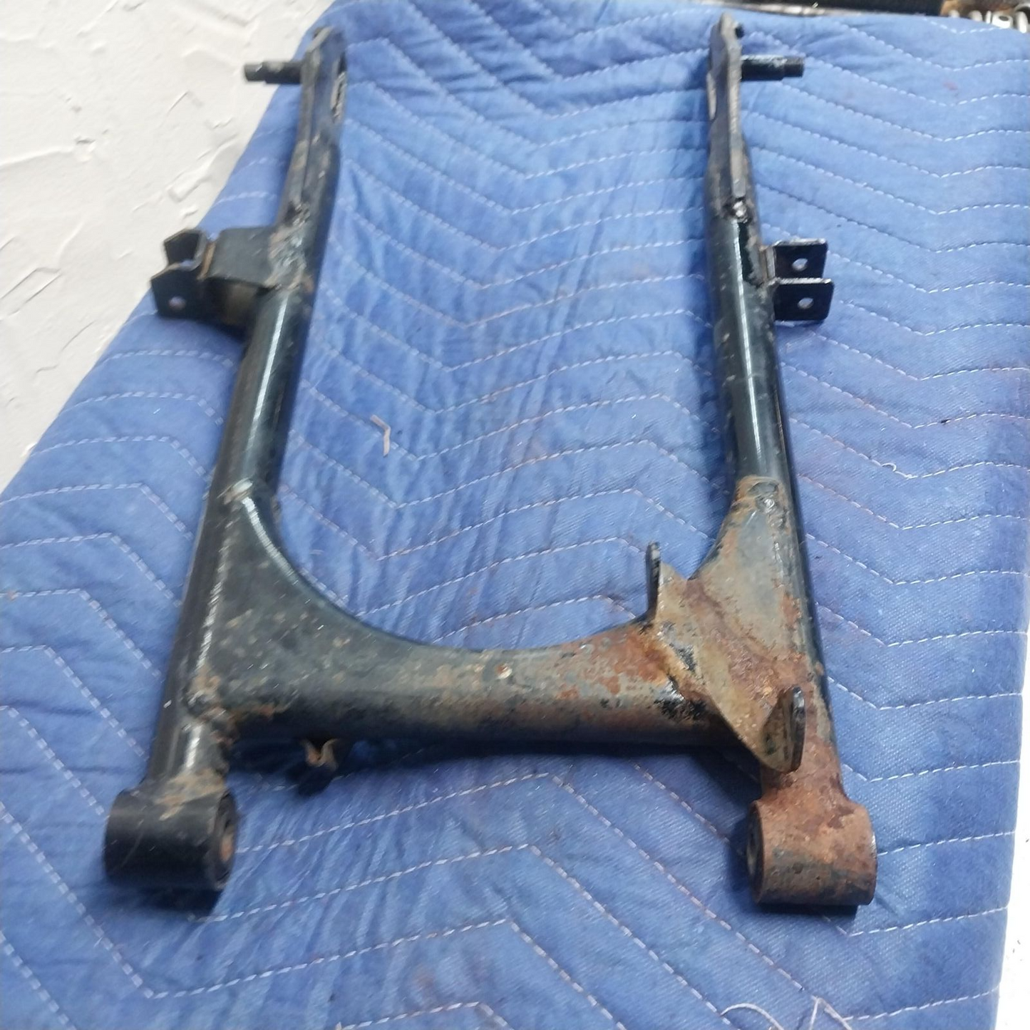 1971 HONDA CL100 OEM REAR SWINGARM SUSPENSION ARM