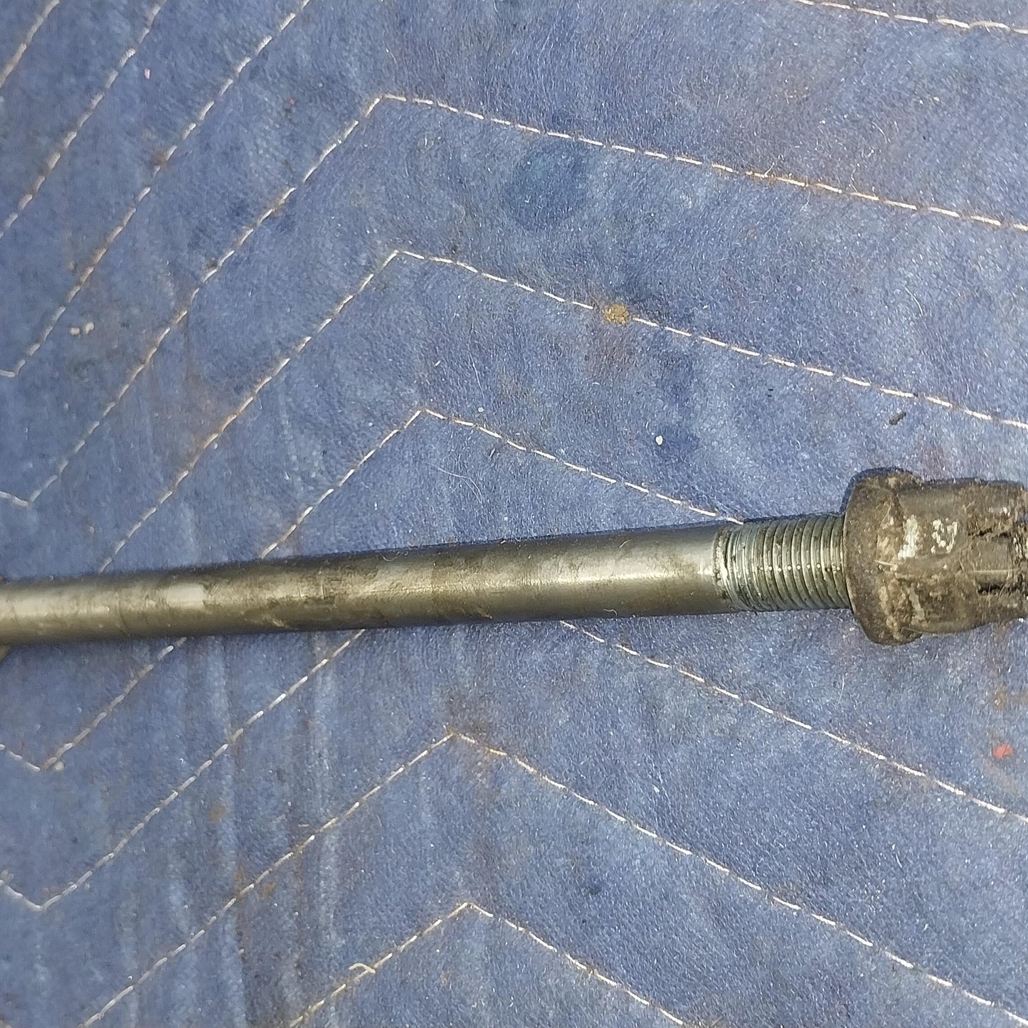 1971 HONDA CL100 OEM FRONT WHEEL RIM AXLE PIVOT BOLT