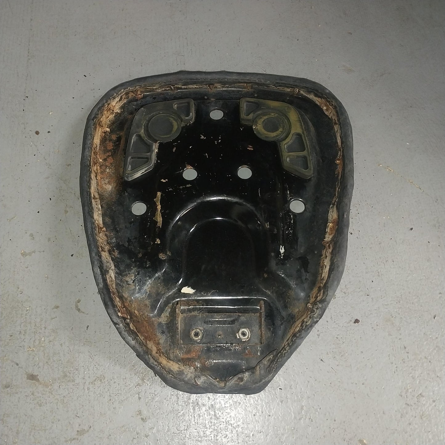 1972 HONDA CT90 OEM SEAT PAN
