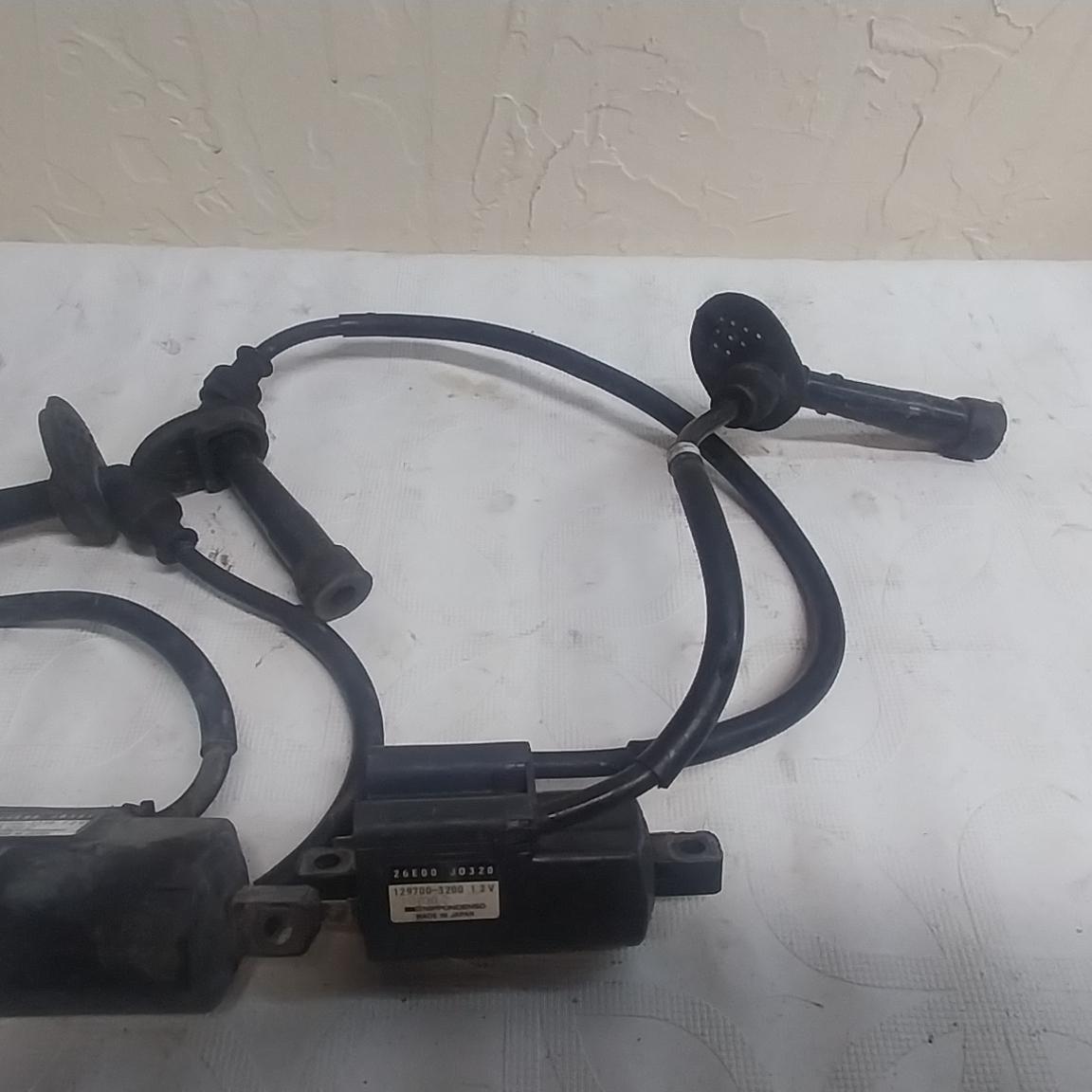 1995 SUZUKI  BANDIT 600 OEM IGNITION COILS COIL SPARK PLUG CAPS