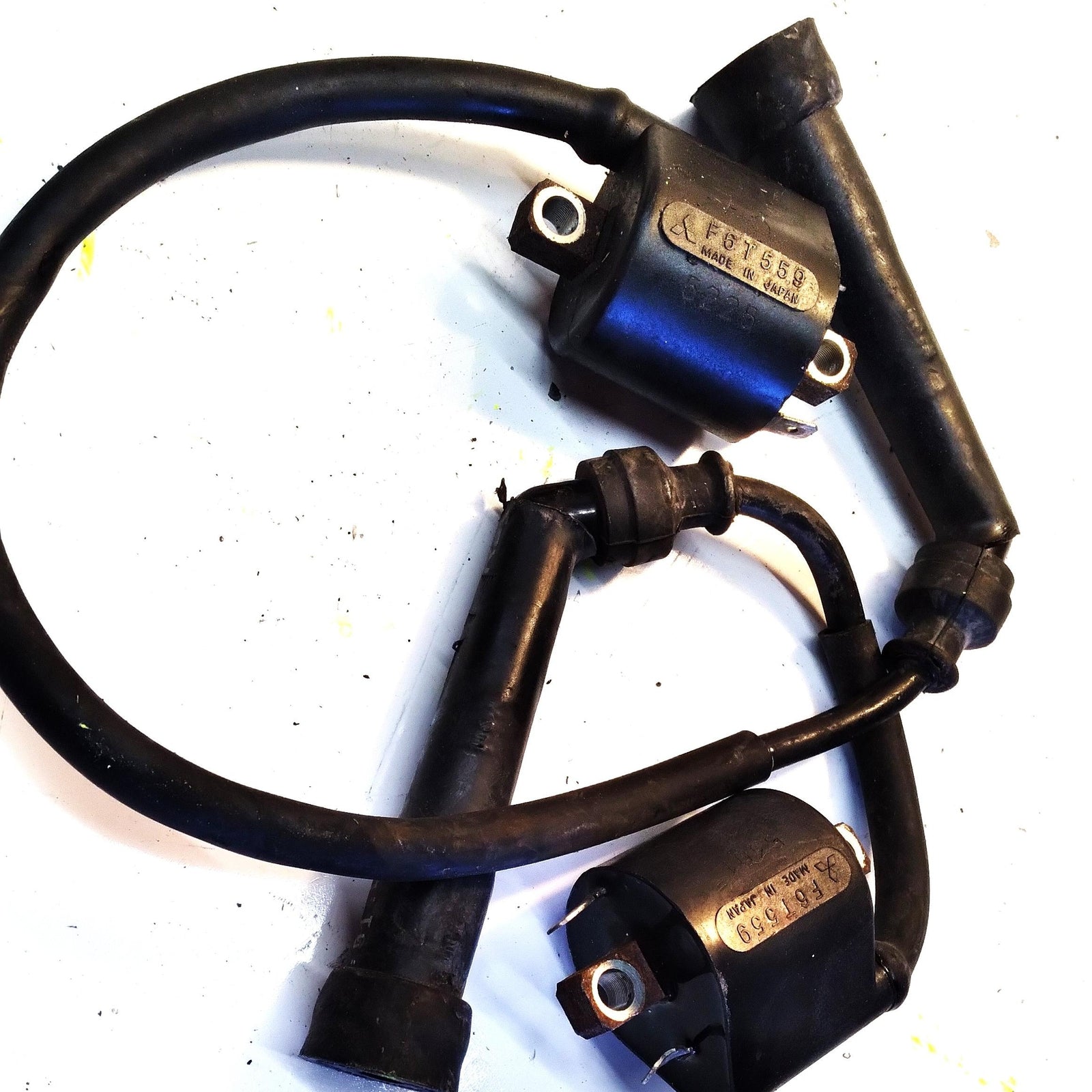 2005 SUZUKI BOULEVARD OEM IGNITION COILS COIL SPARK PLUG CAPS