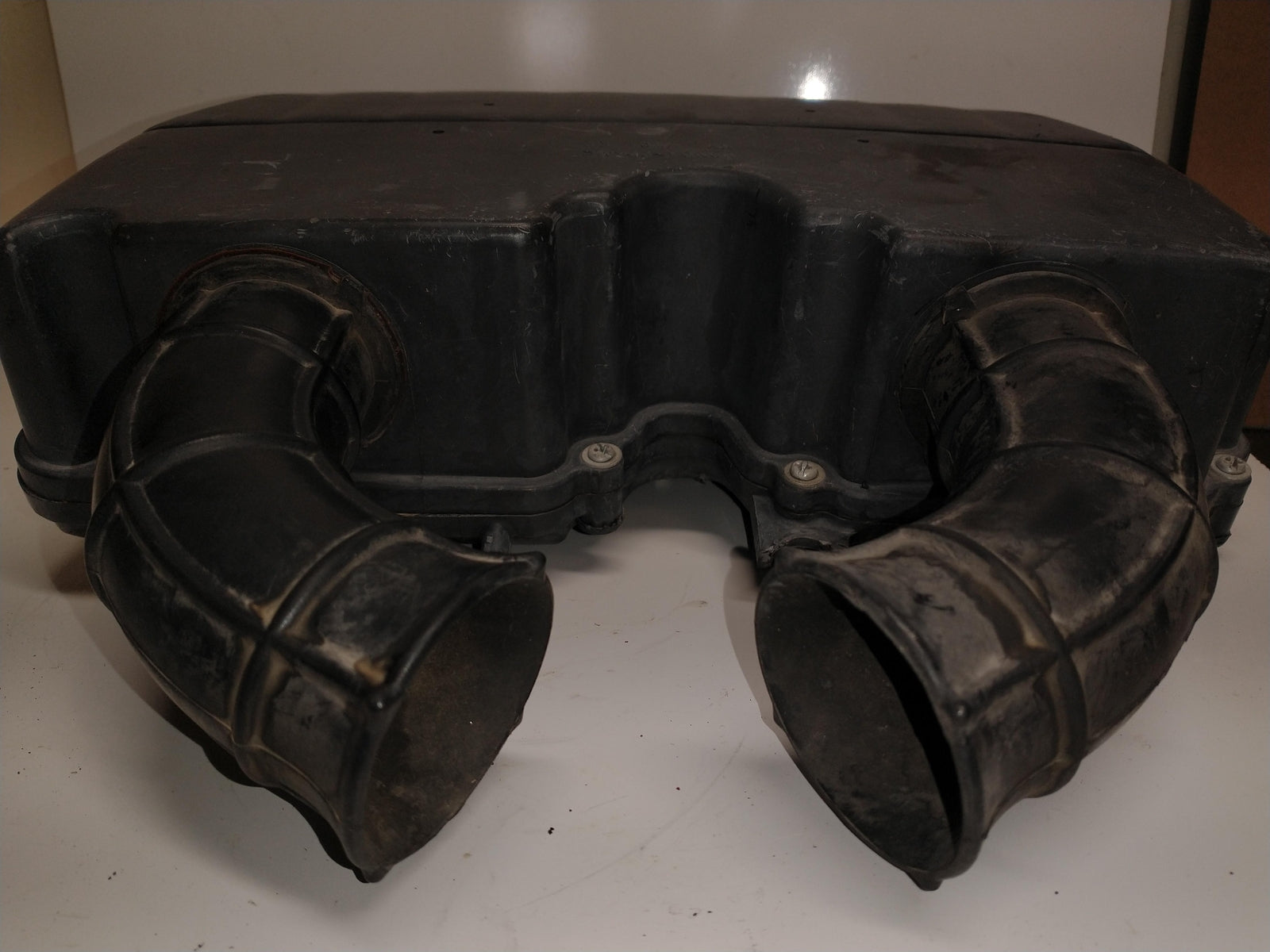 HONDA CBR900 OEM AIRBOX FILTER BOX W/ BOOTS 4FM-14401-10-00