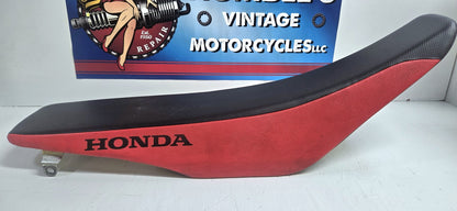 2007 2008 Honda CRF450R OEM Seat assembly with mounts
