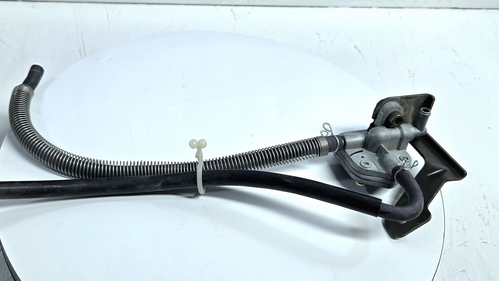 04 to 09 Yamaha XC125 Fuel Valve OEM