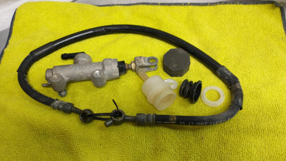 KAWASAKI 97-01 KX125 KX250 OEM REAR BACK BRAKE MASTER CYLINDER W RESERVOIR