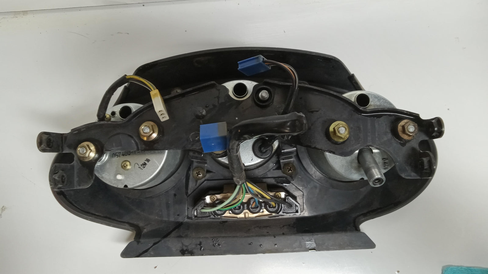 1993 SUZUKI KATANA 600 OEM SPEEDO TACH GAUGES DISPLAY CLUSTER SPEEDOMETER