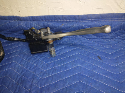 1994 HONDA XR250L FRONT BRAKE MASTER CYLINDER W/ LEVER
