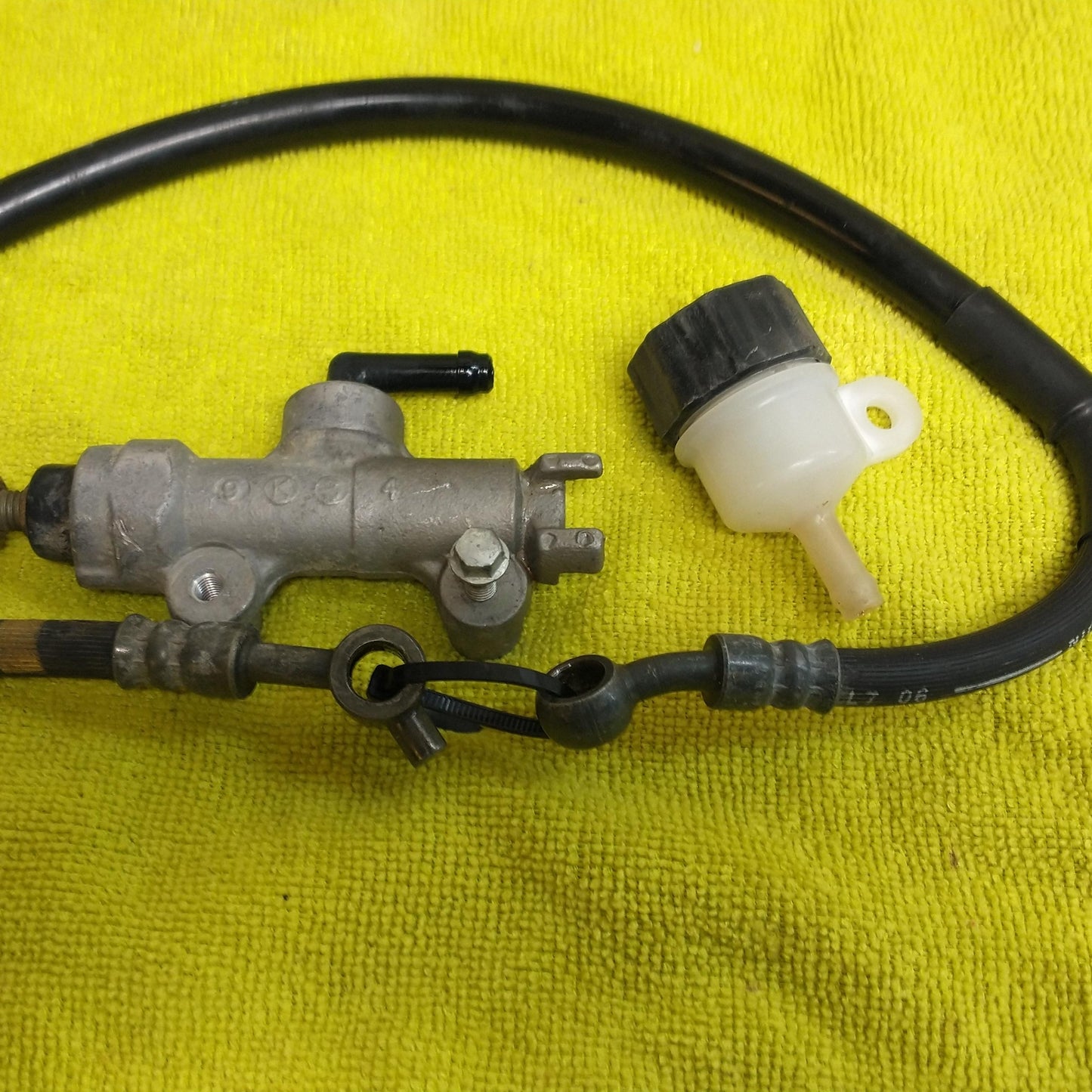 KAWASAKI 97-01 KX125 KX250 OEM REAR BACK BRAKE MASTER CYLINDER W RESERVOIR