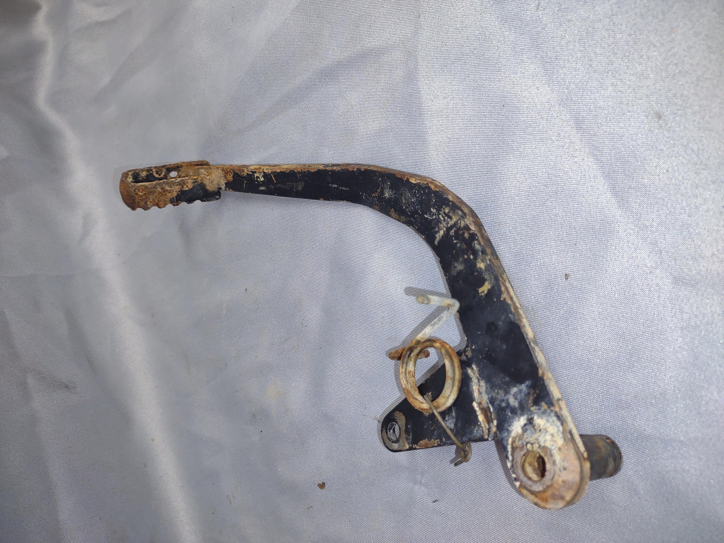 1971 ORIGINAL  KAWASAKI F8 RIGHT REARSET BRAKE FOOT PEDAL