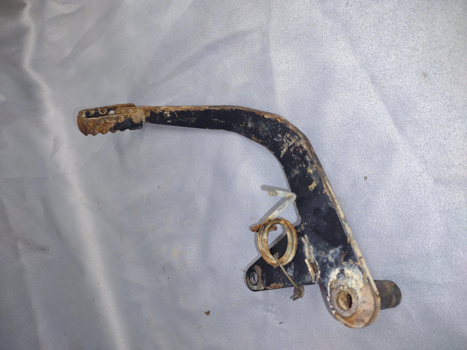 1971 ORIGINAL  KAWASAKI F8 RIGHT REARSET BRAKE FOOT PEDAL