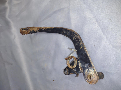 1971 ORIGINAL  KAWASAKI F8 RIGHT REARSET BRAKE FOOT PEDAL