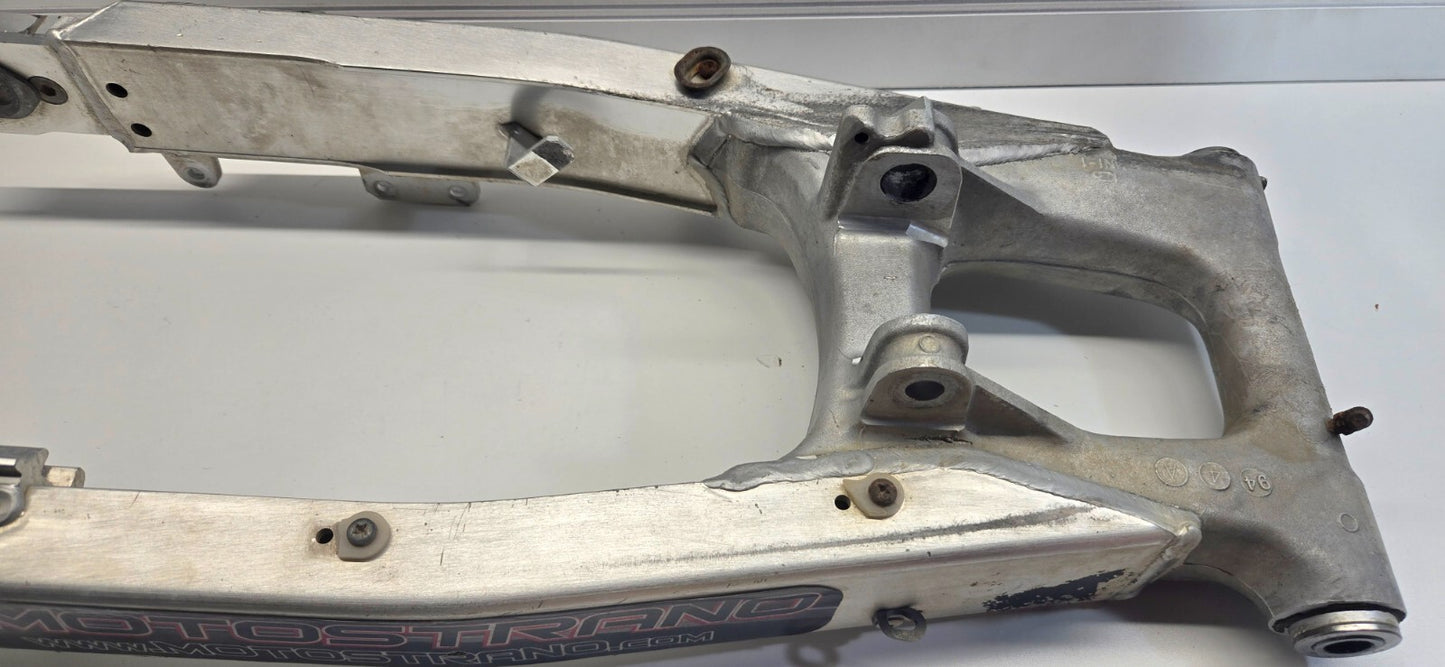1991 - 1996 Honda XR250L Rear Swingarm Wheel Mount Frame
