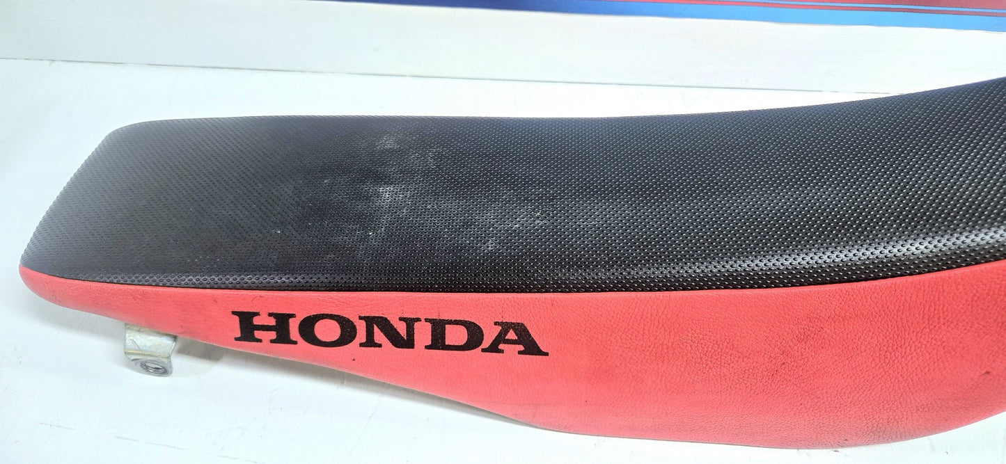 2007 2008 Honda CRF450R OEM Seat assembly with mounts