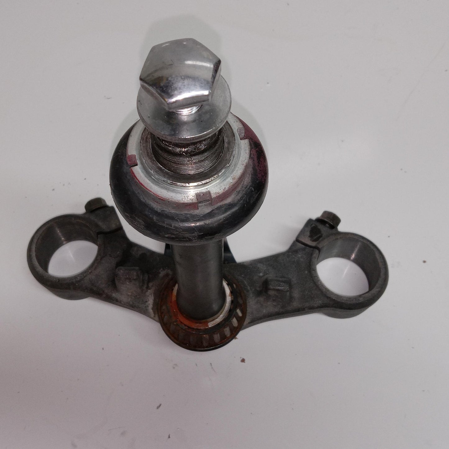 SUZUKI 88-97 KATANA 600 89-97 750 OEM FRONT FORKS CLAMP LOWER TRIPLE TREE STEM