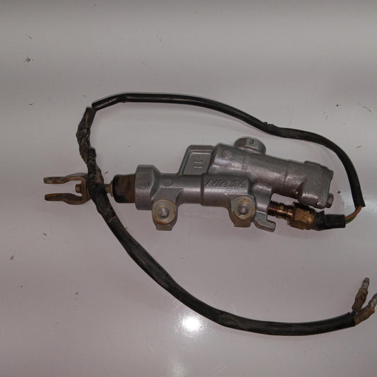 2003 YAMAHA WR450F OEM REAR BACK BRAKE MASTER CYLINDER