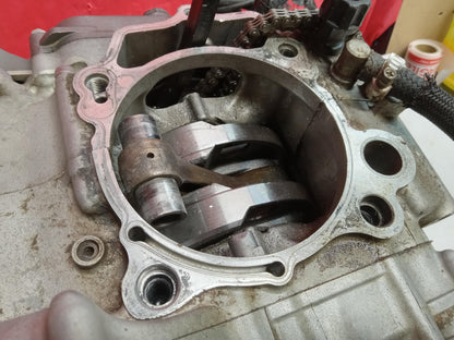 2006 YAMAHA YZ450F 50TH ANNIVERSARY OEM ENGINE MOTOR  LOWER END J324E-006250