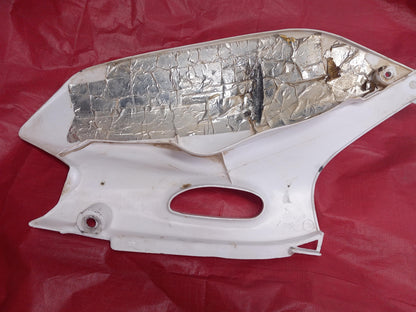 1998 YAMAHA YZ400 OEM WHITE  SIDE FAIRING COWL FAIRING COVER