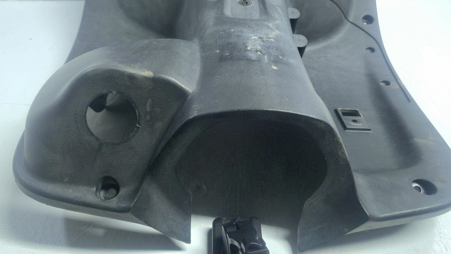04-09 Yamaha XC25 Front Footboard Plastic Cowling OEM