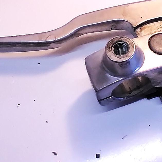 2005 SUZUKI BOULEVARD OEM LEFT HANDLEBAR CLIPON CLUTCH LEVER