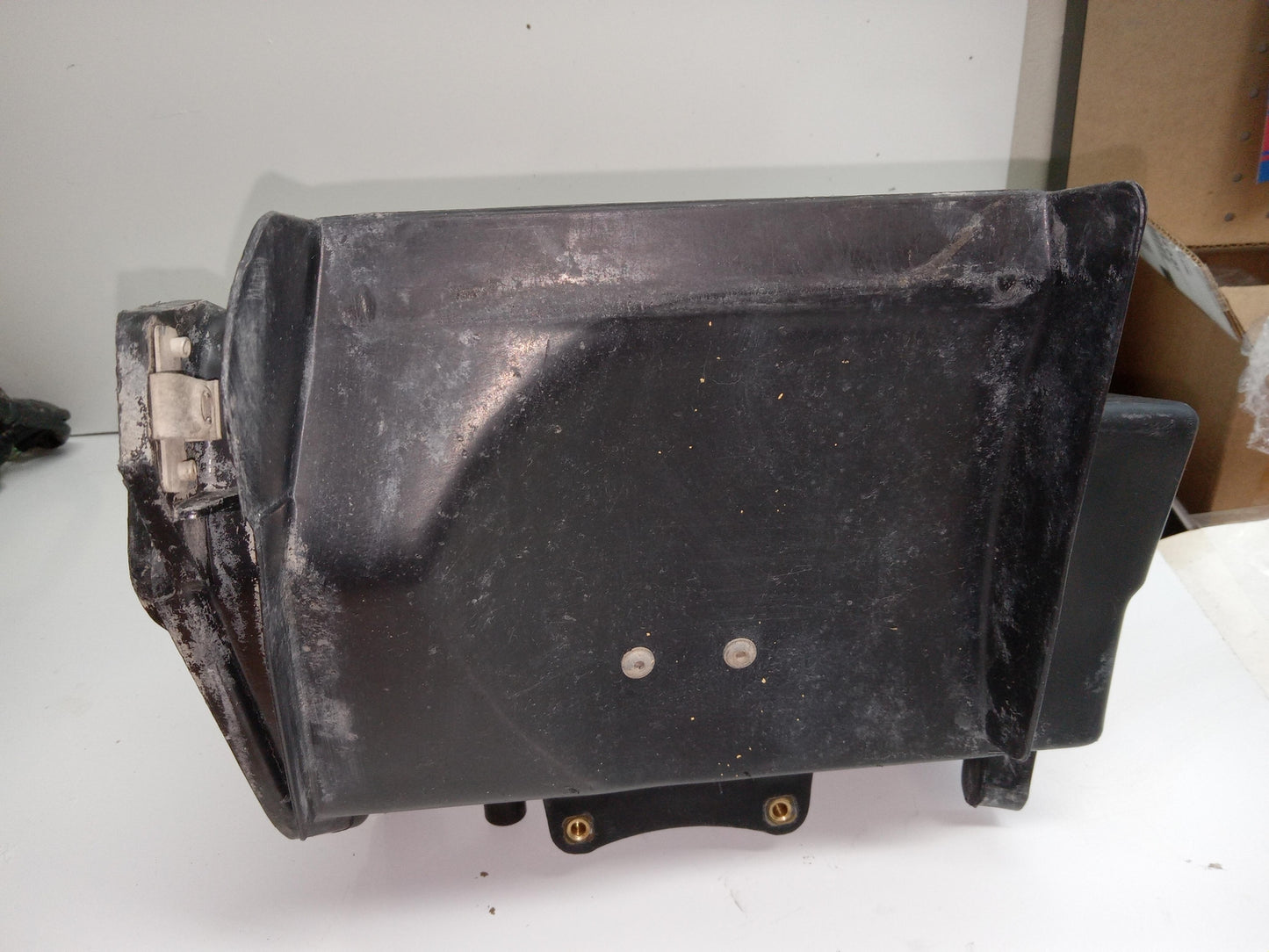 1991-1996 HONDA XR250L OEM AIR CLEANER CASE