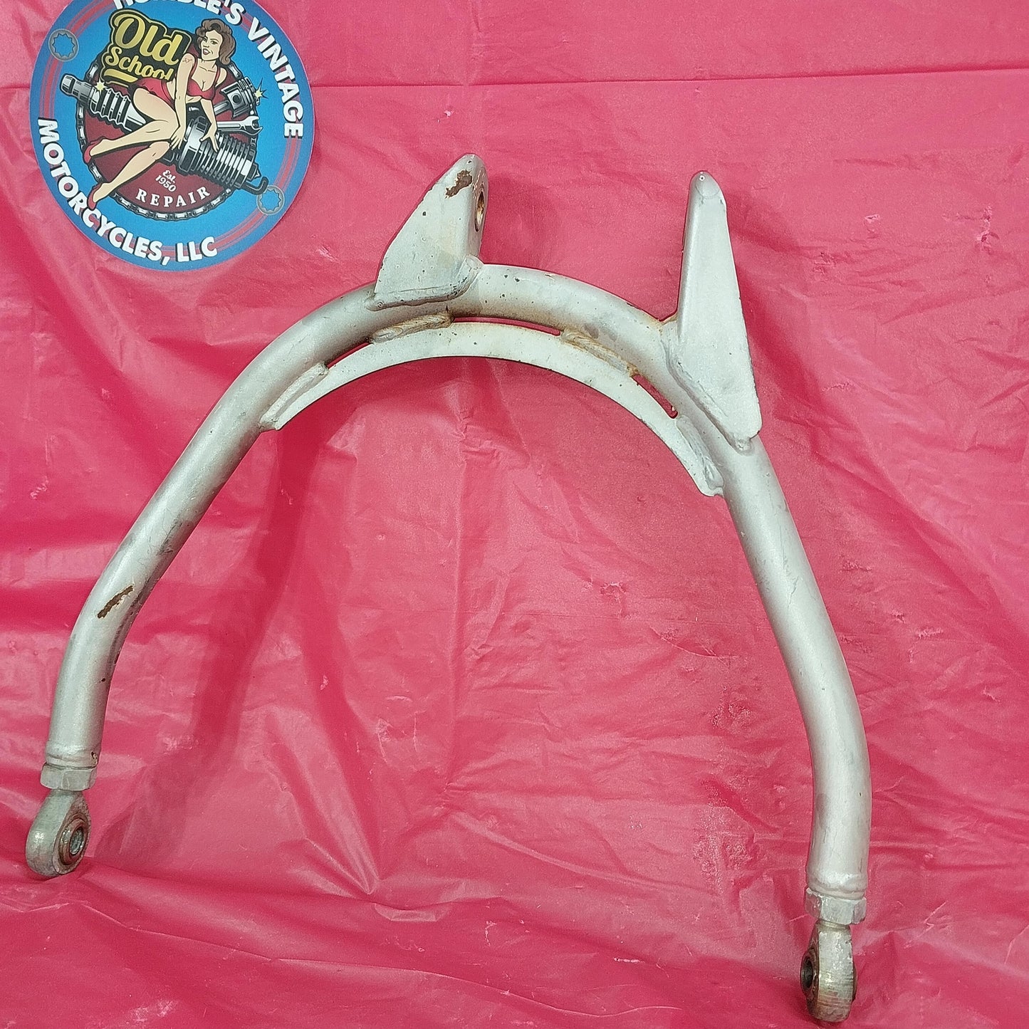 1995 DUCATI M900 MONSTER REAR DOGBONE SHOCK LINKAGE LINK