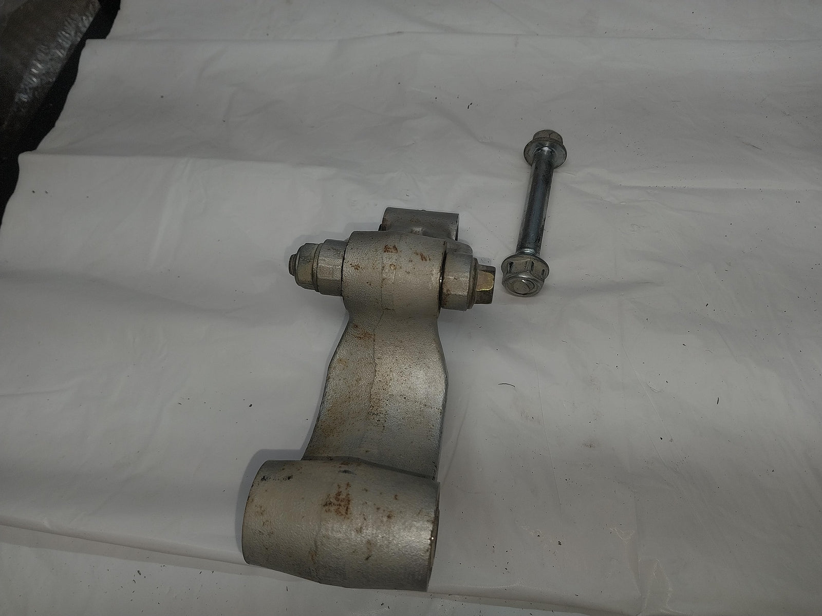 1993 HONDA XR200R REAR DOGBONE SHOCK LINKAGE LINK