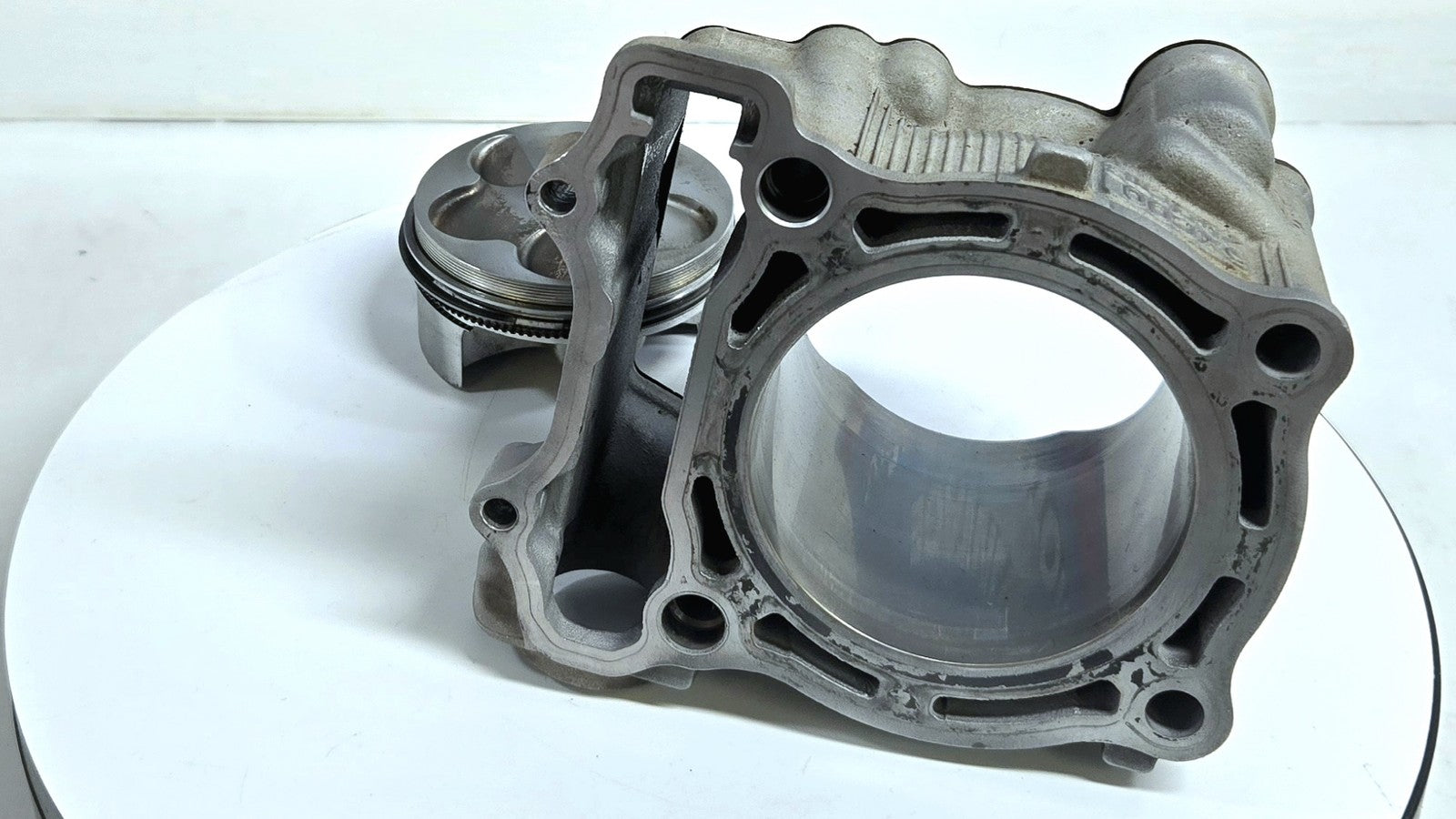 OEM 2001-2013 Yamaha YZ250 Stock Piston and Cylinder GREAT CONDITION