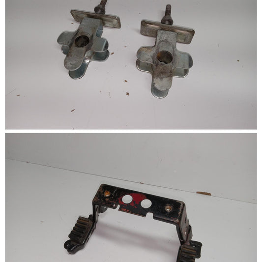 1993 SUZUKI GSXR600W OEM MOUNT STAY BRACKETS