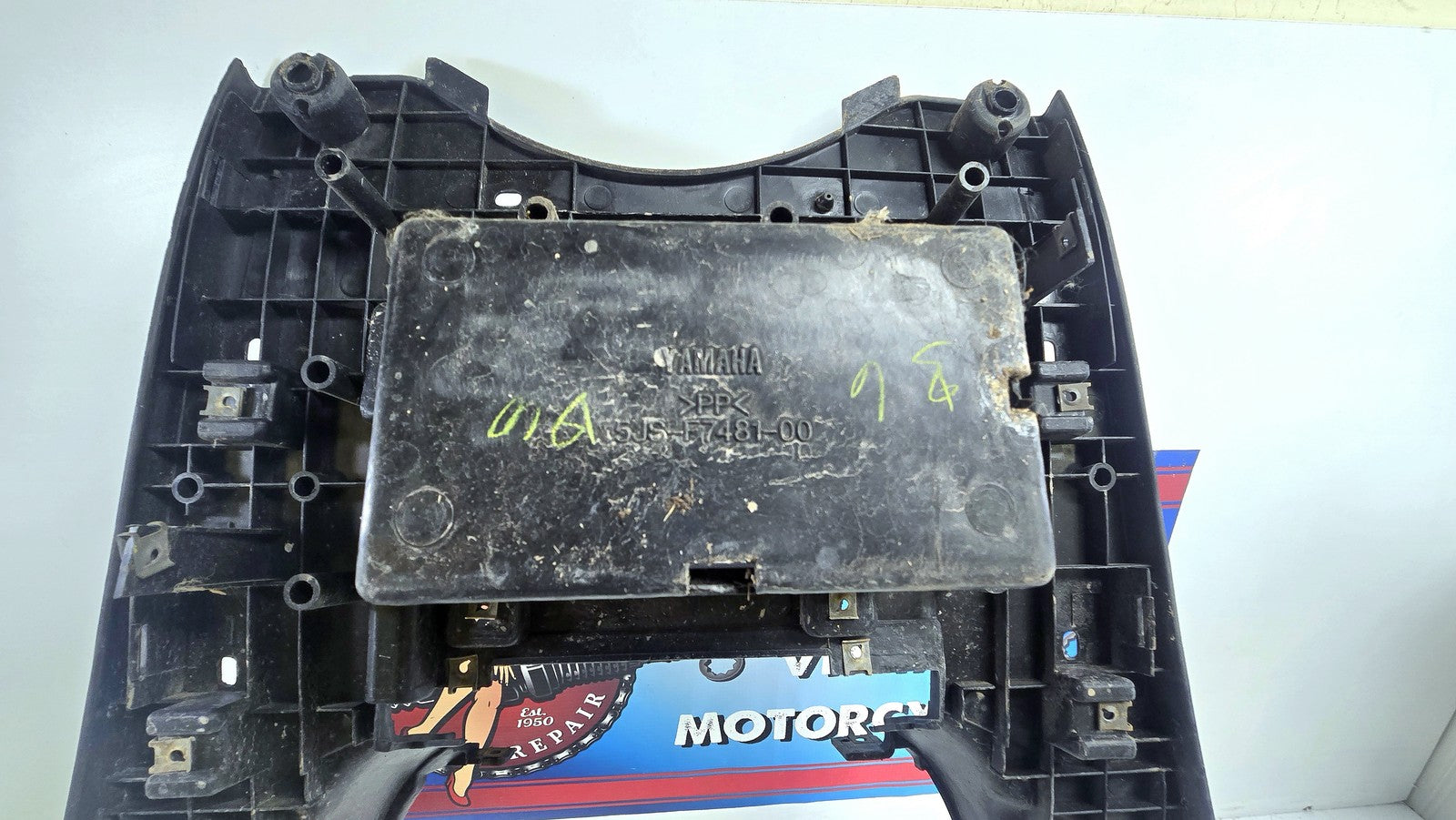 04-09 Yamaha XC125 Skid Plate Engine Plate