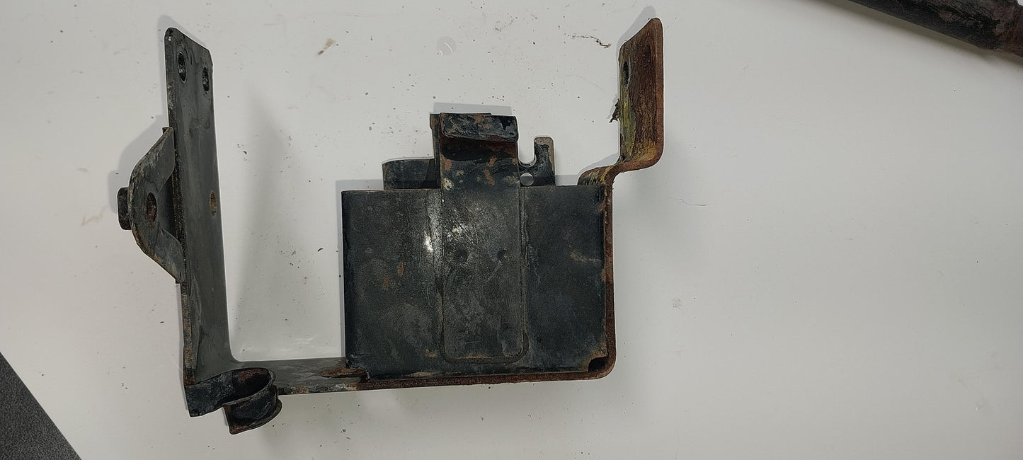 1971 KAWASAKI F8 BATTERY TRAY BOX