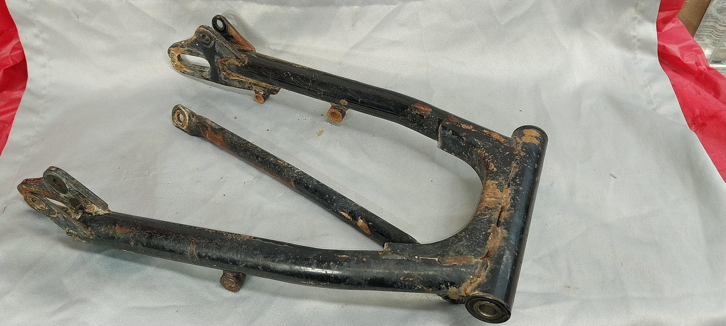 1971 KAWASAKI F8 SWINGARM SWING ARM SUSPENSION