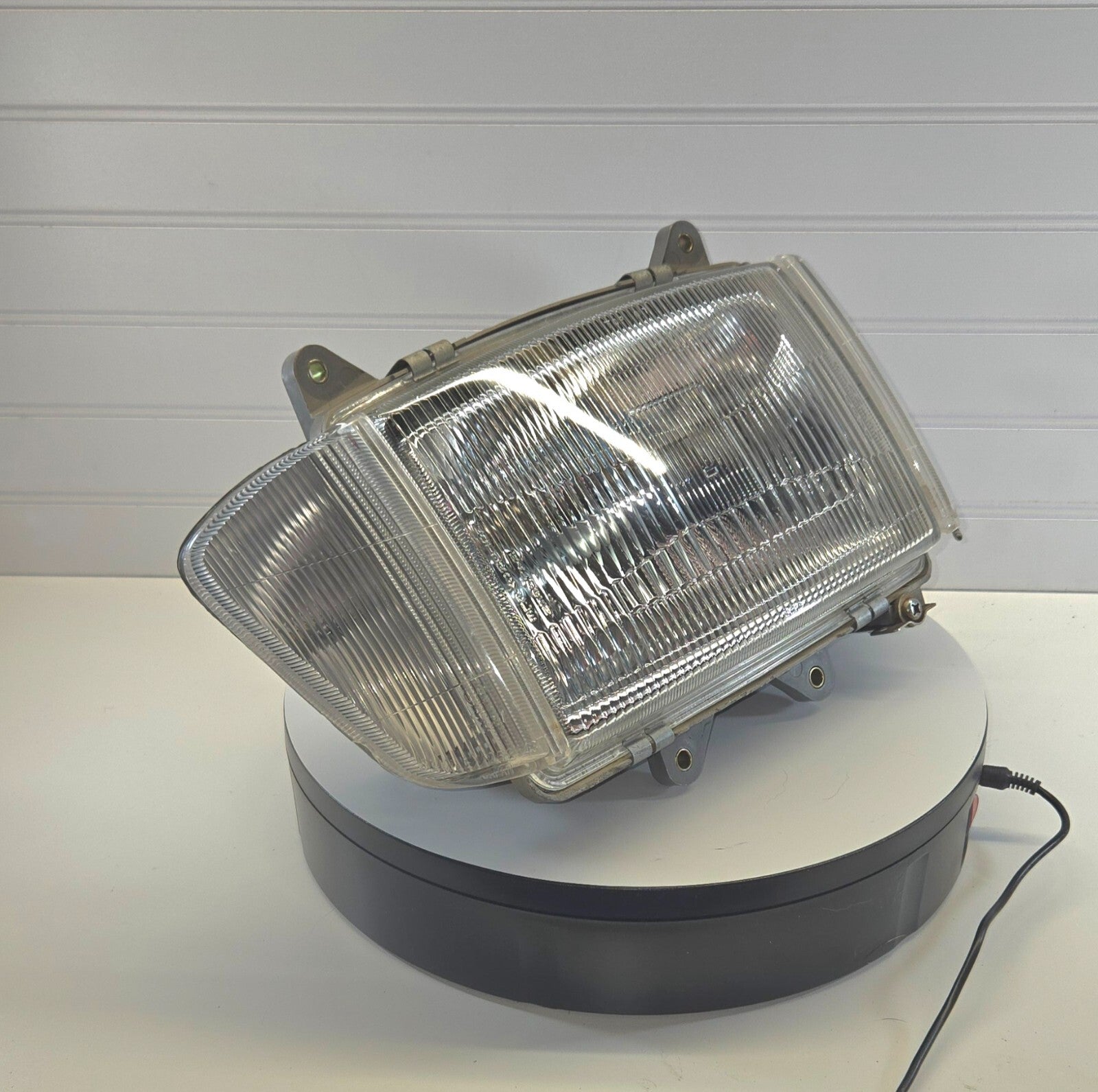 1984-1987 Honda Goldwing GL1200 Front Headlight Head Light Lamp & Bucket OEM