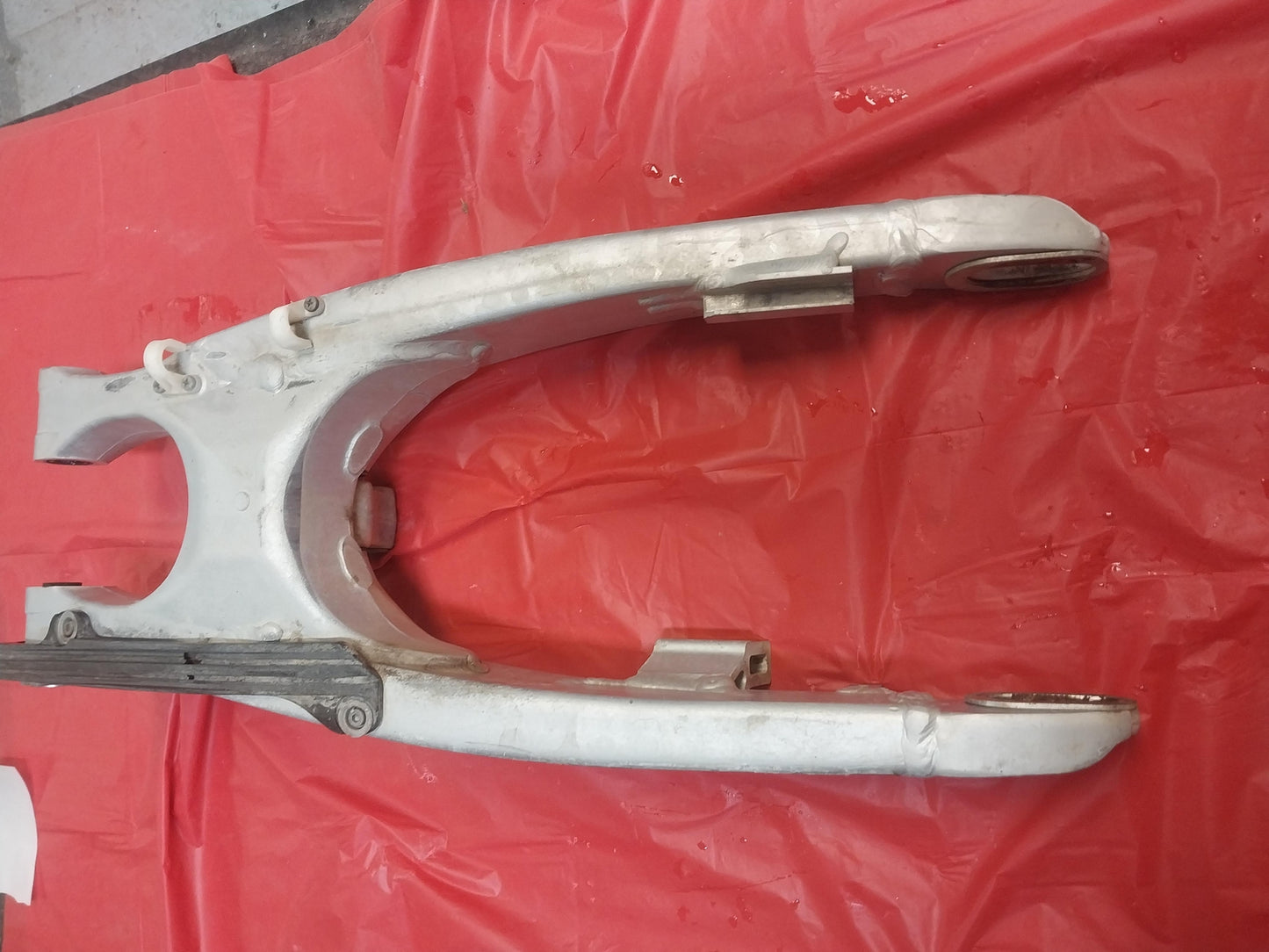 2002 YAMAHA YZ250F SWINGARM SWING ARM SUSPENSION