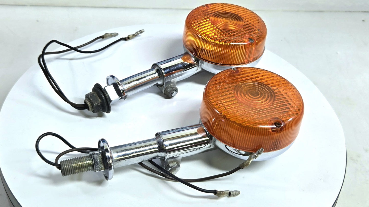 OEM 1981 Yamaha Virago 750 Front Turn Signals