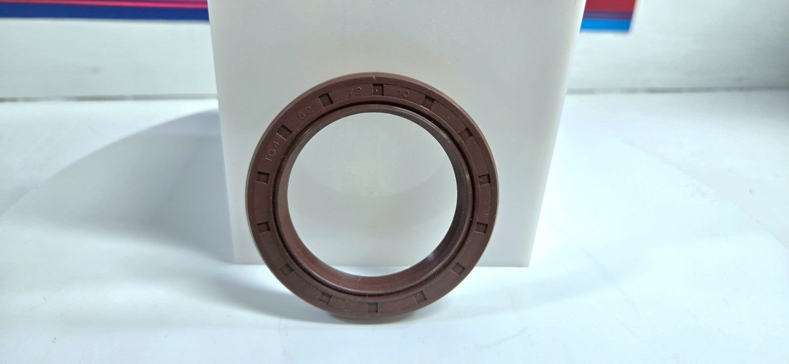 Oil Seal Seal Ring Rotary Shaft Seal FKM Rubber 52x72x10mm Brown 1 pc New