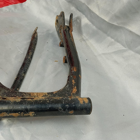 1971 KAWASAKI F8 SWINGARM SWING ARM SUSPENSION