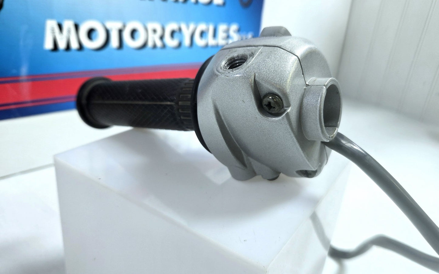 04 to 09 Yamaha XC125 Scooter Throttle Assembly OEM