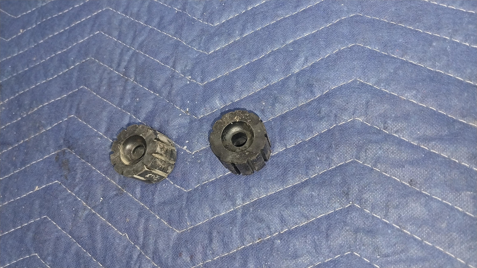 1994 HONDA XR250L OEM TANK RUBBERS