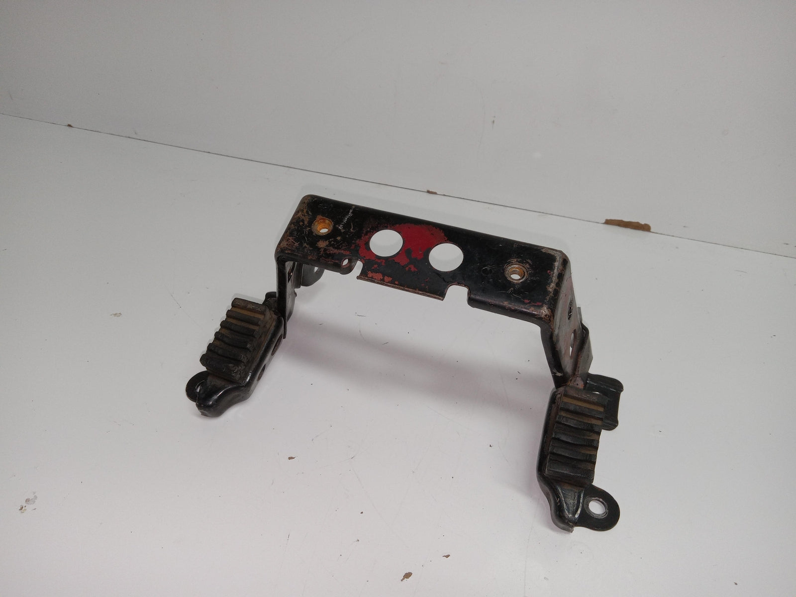 1993 SUZUKI GSXR600W OEM MOUNT STAY BRACKETS