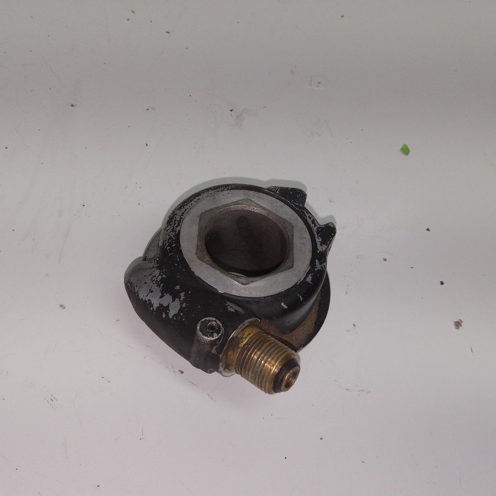 1997 YAMAHA YZF750R OEM SPEEDOMETER DRIVE GEAR 
