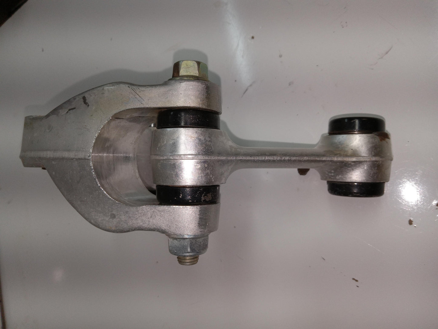 1991 TO 1996 HONDA XR250L OEM REAR DOGBONE SHOCK LINK WITH LINKAGE