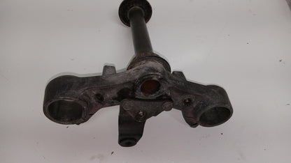 SUZUKI 88-97 KATANA 600 89-97 750 OEM FRONT FORKS CLAMP LOWER TRIPLE TREE STEM