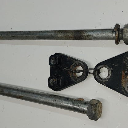 1971 KAWASAKI F8 ENGINE MOUNTING BOLTS HARDWARE MOTOR SCREWS