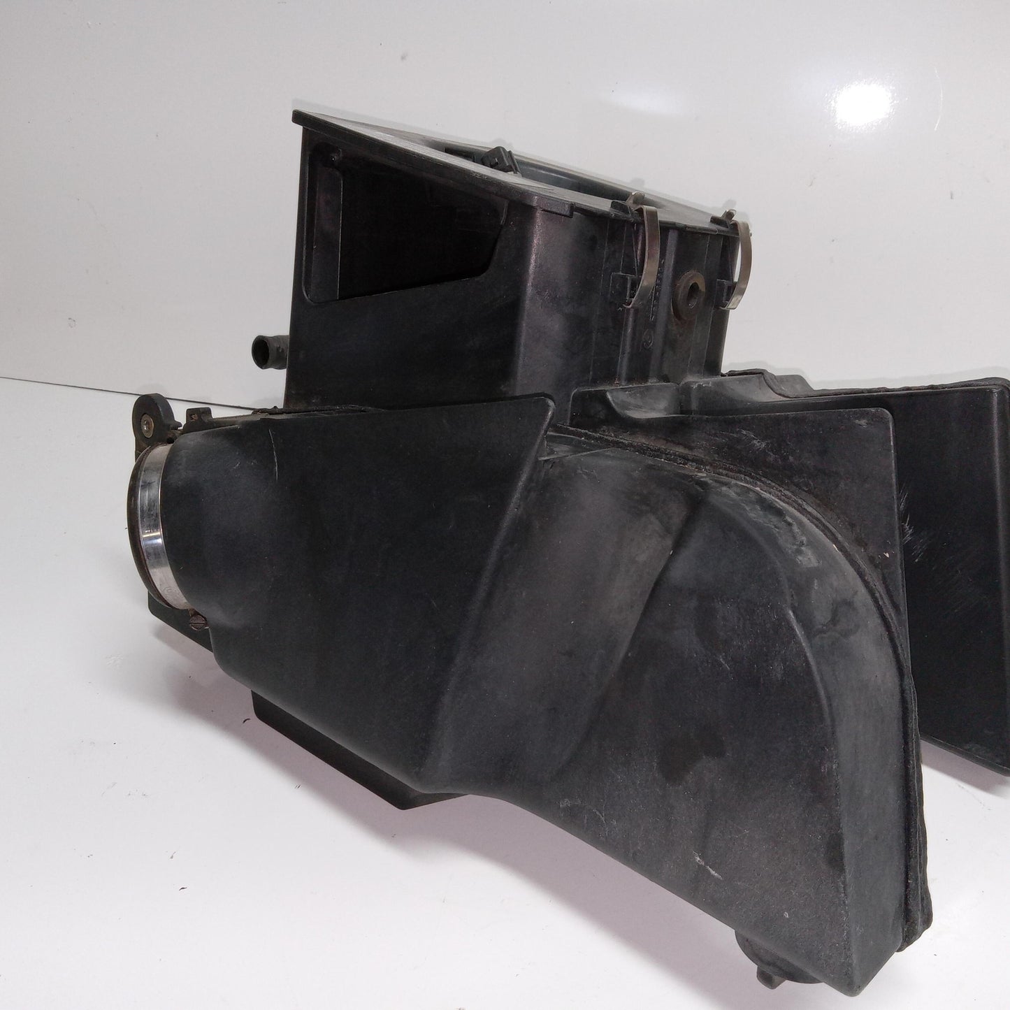1995 BMW R1100RT OEM AIRBOX AIR INTAKE FILTER BOX