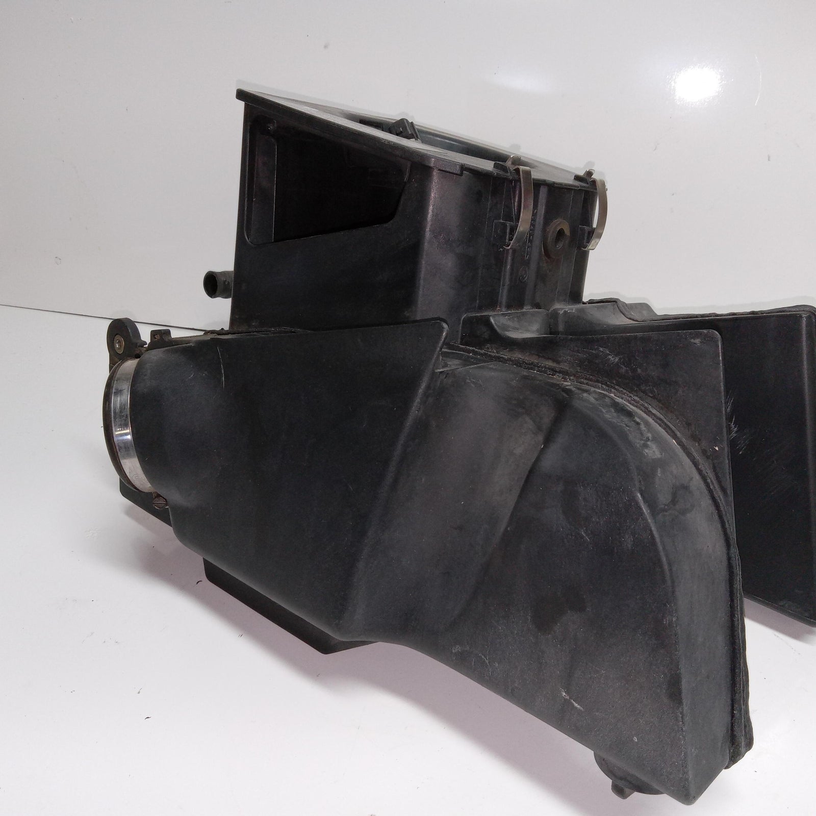 1995 BMW R1100RT OEM AIRBOX AIR INTAKE FILTER BOX