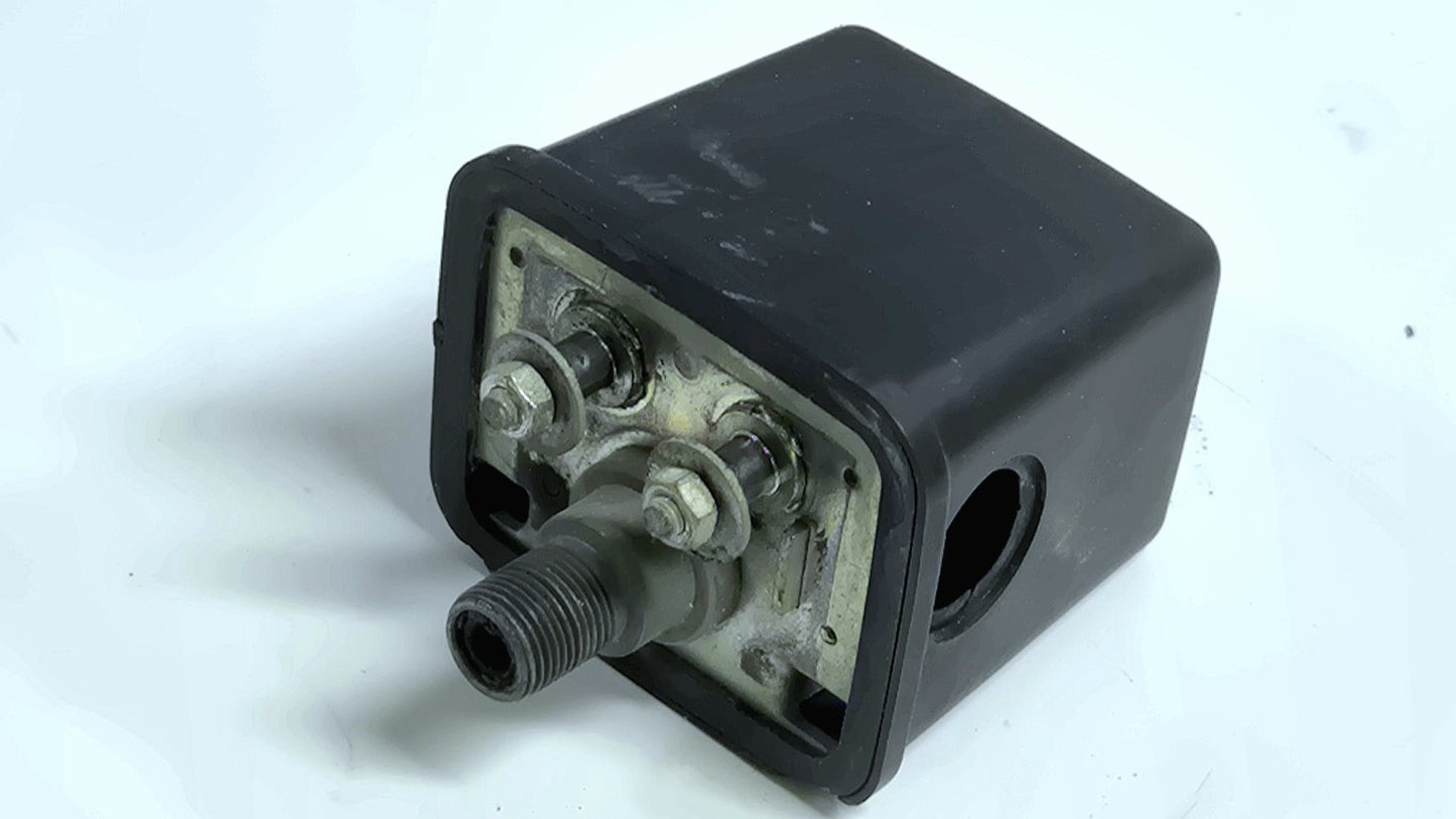 OEM 1979 1980 Suzuki PE250 Odometer Mileage Reader Trip Meter Gauge